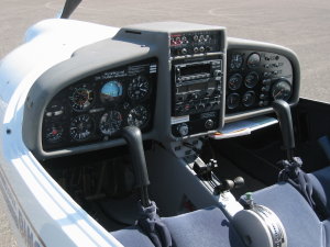 Cockpit Dimona